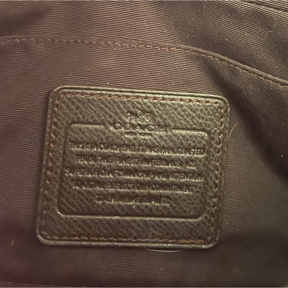 Small Coach purse with gold chain strap​ - Picture 9 of 9